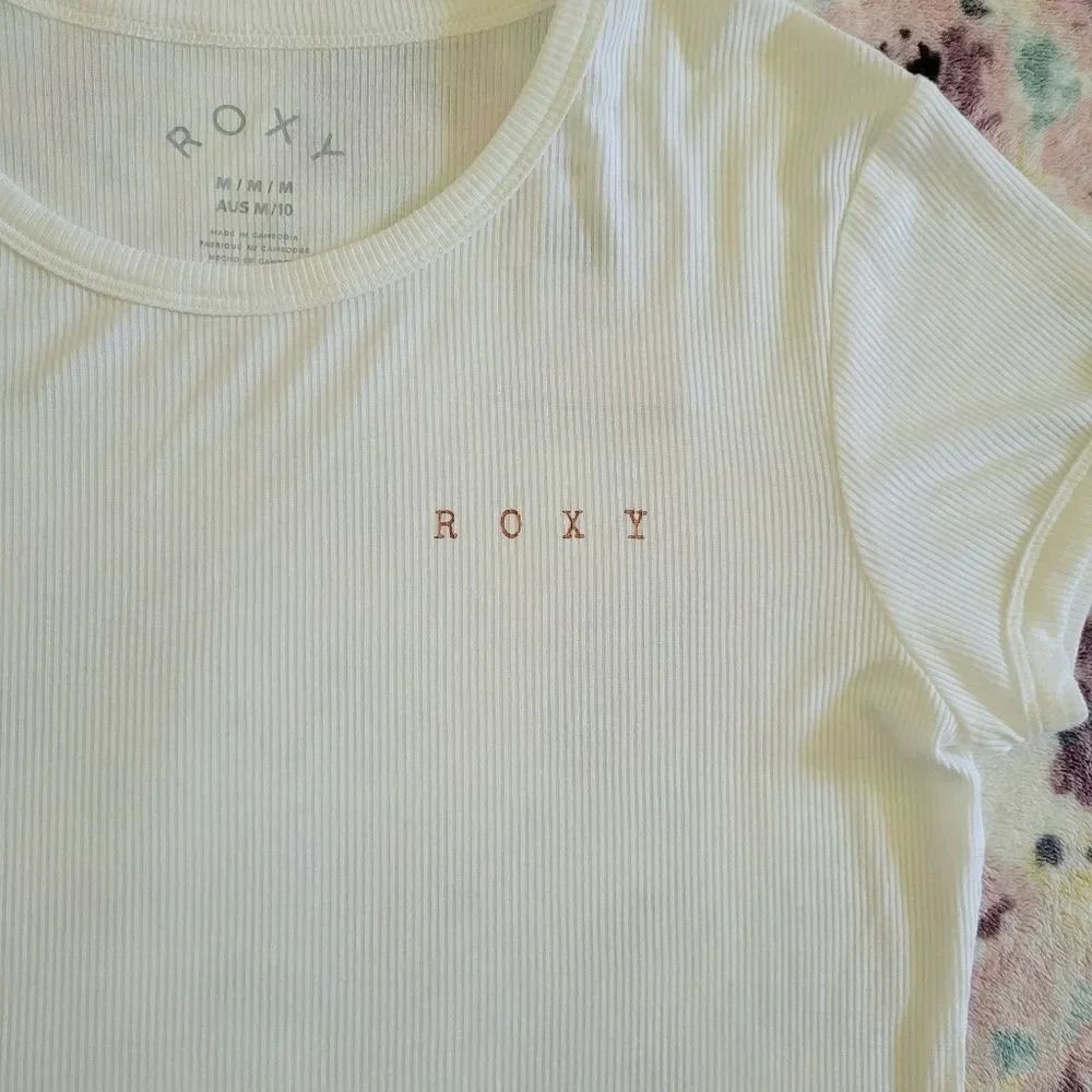 Roxy Frozen❄️ Day Ribbed Tee👕 - NWT - Picture 10 of 13